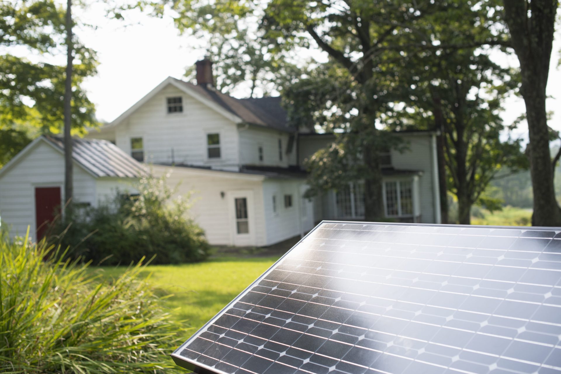 DIY solar panel system for home
